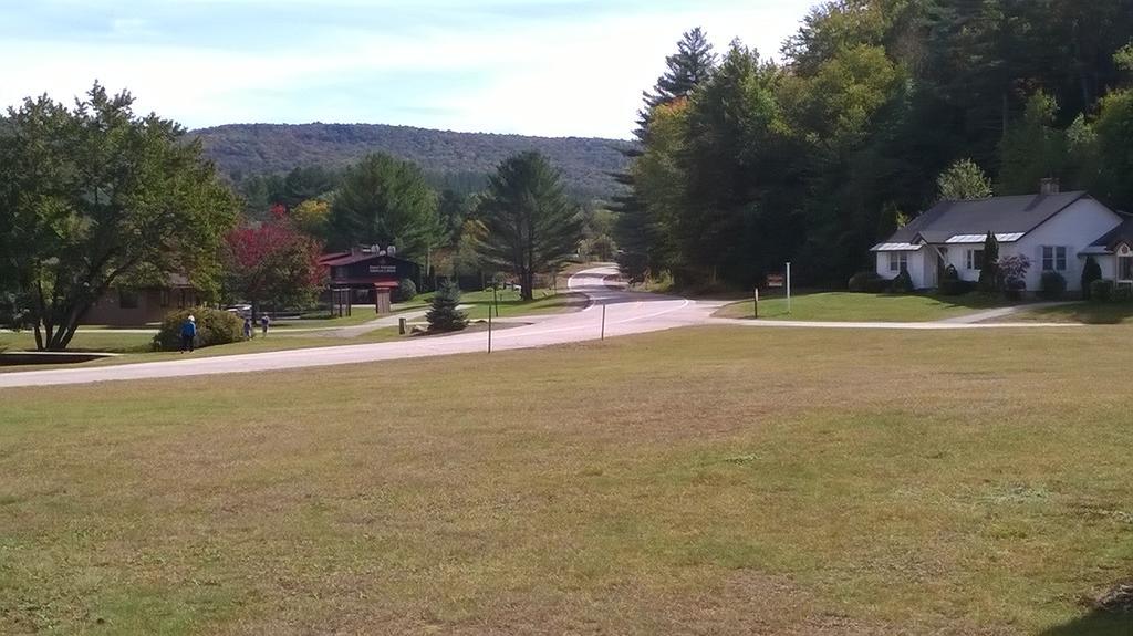 Jack O'Lantern Resort Lodging Woodstock Exterior foto